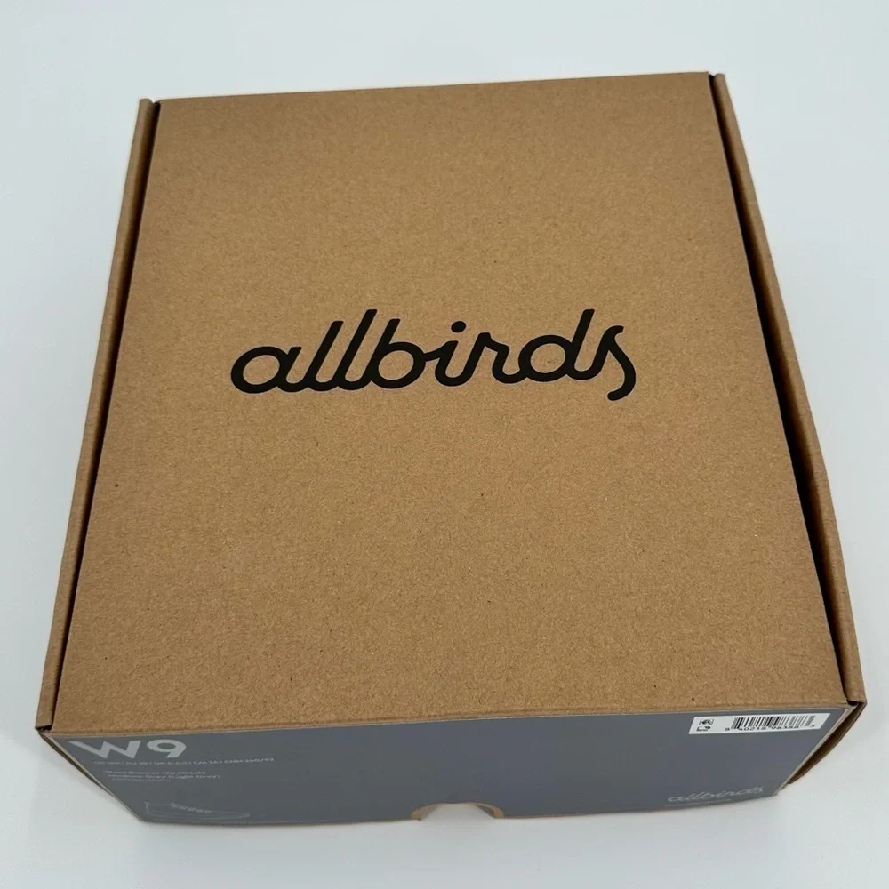 Allbirds New In Box Women’s Merino Wool Runner-Up Mizzle Sneakers in Gray Size 9